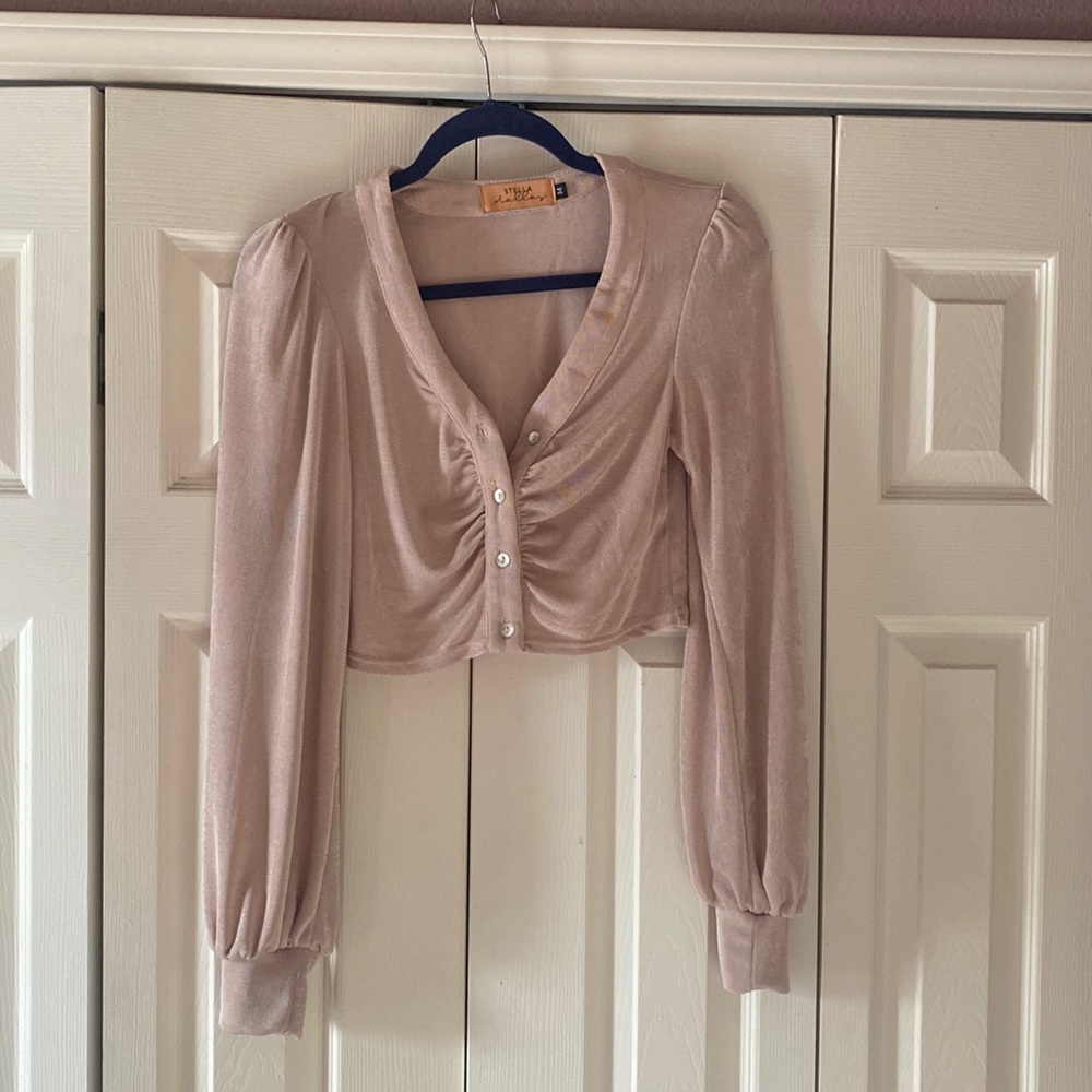 Cropped Blouse with stretchy rose-colored fabric